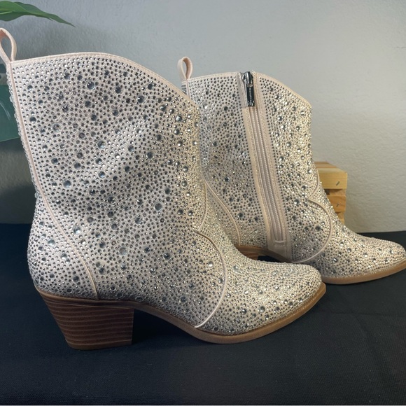 Jessica Simpson Ostelle Rhinestone Western Bootie - Picture 10 of 15